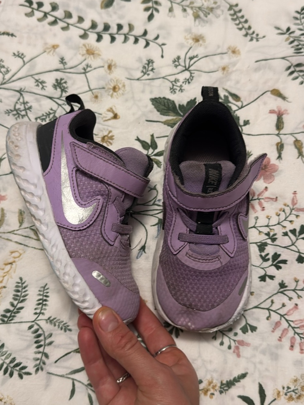 Nike Kids' Lilac and Silver Velcro Athletic Sneakers